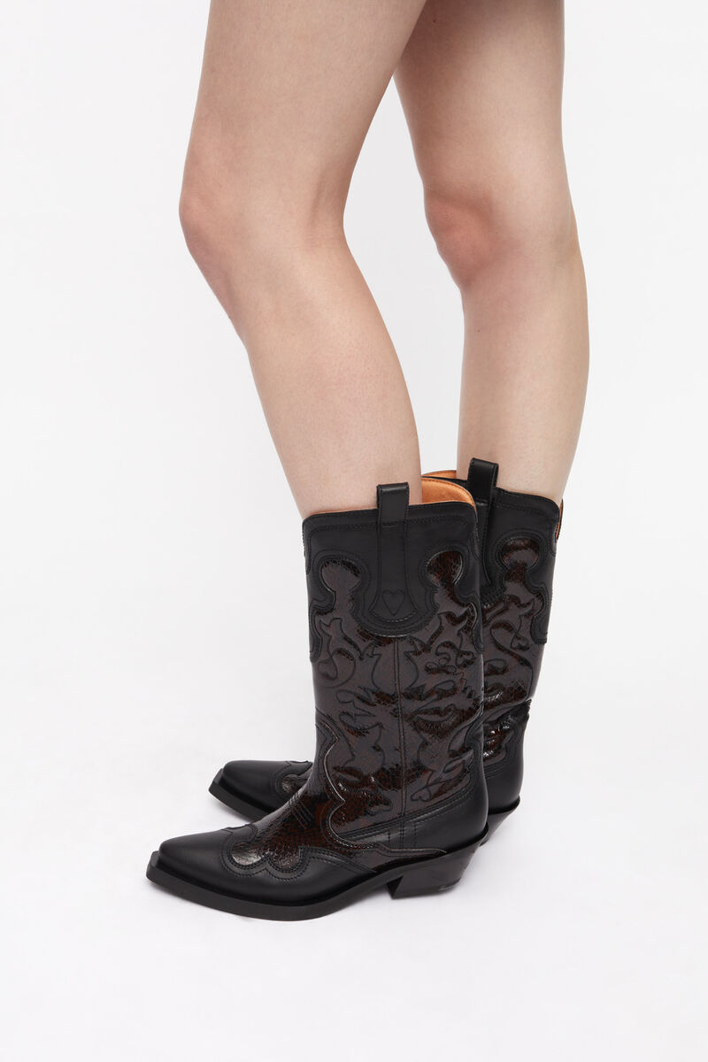 Westernstiefel mit mittlerer Schaftl&auml;nge und Stickerei in Dunkelrot, Recycled Leather, in colour Black/Dark Burgundy - 3 - GANNI