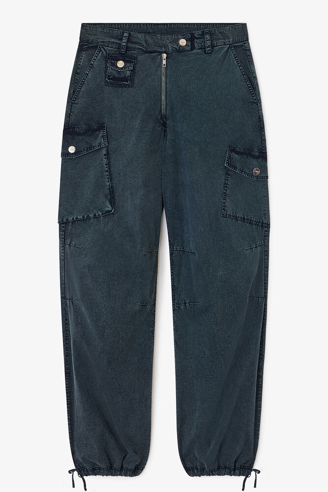 Cargo Trouseres in Black, Sky Captain