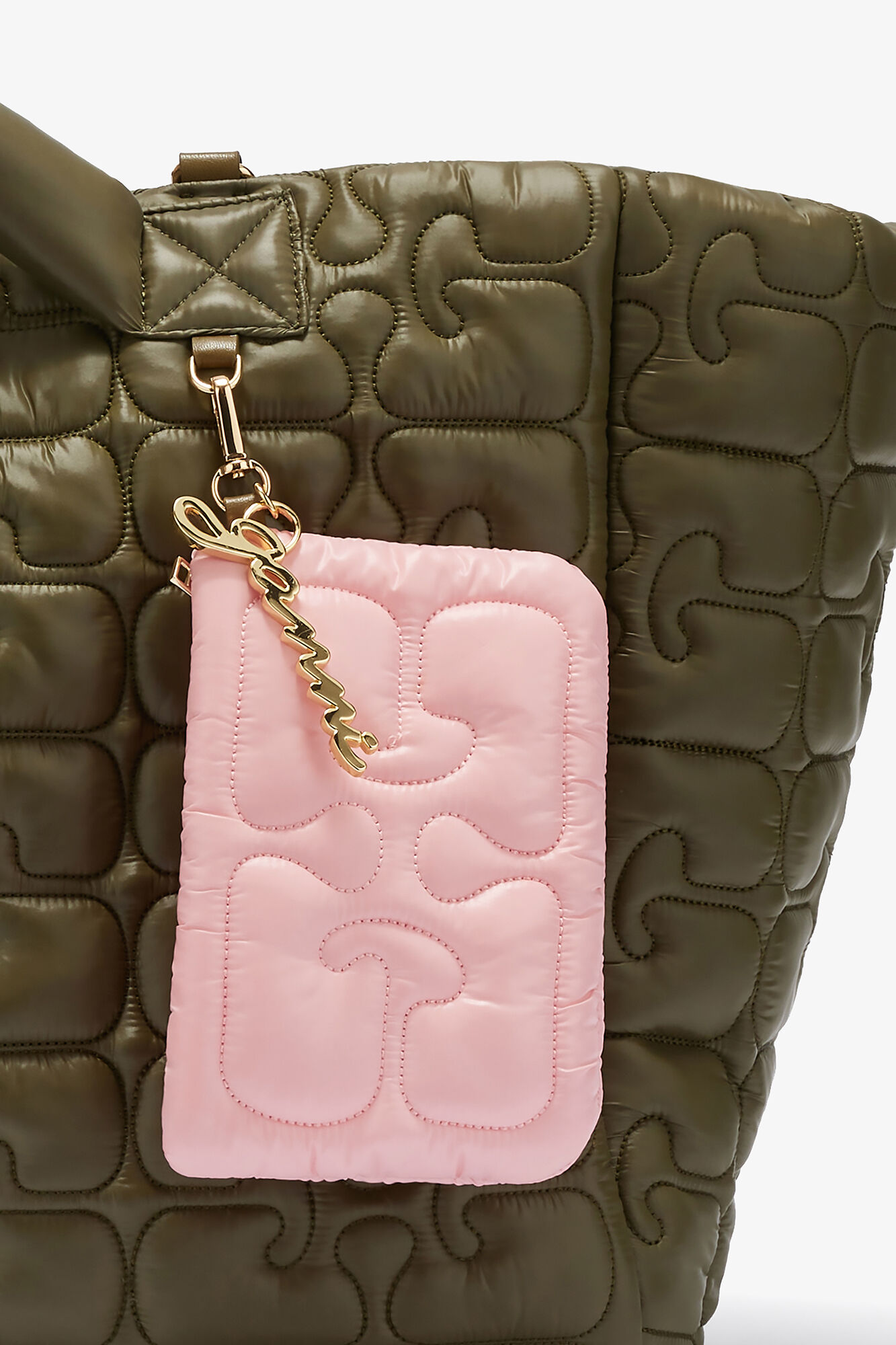 Quilted Re-Tech Pouch, Recycled Polyamide, in colour Chalk Pink - 3 - GANNI