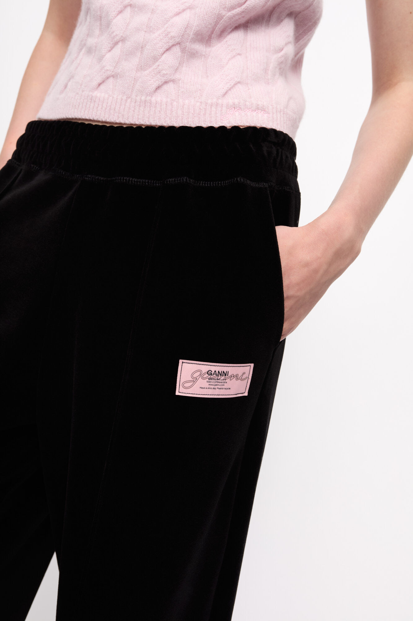 Heavy Velour Pants, Organic Cotton, in colour Black - 4 - GANNI