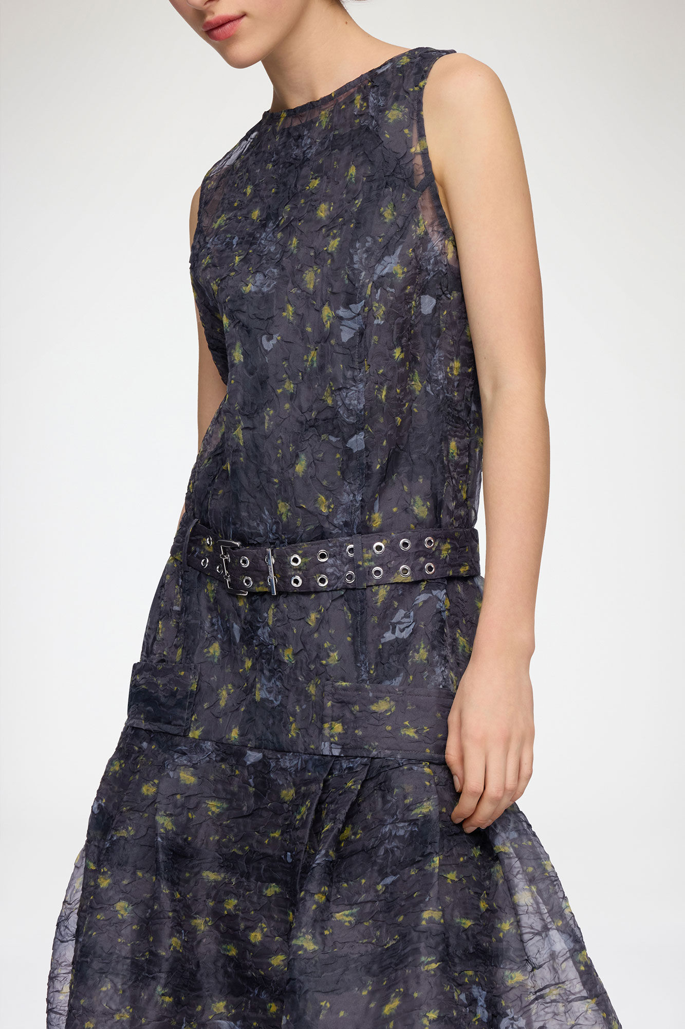 Robe en organza Shibori, Recycled Polyester, in colour Black Sand - 3 - GANNI