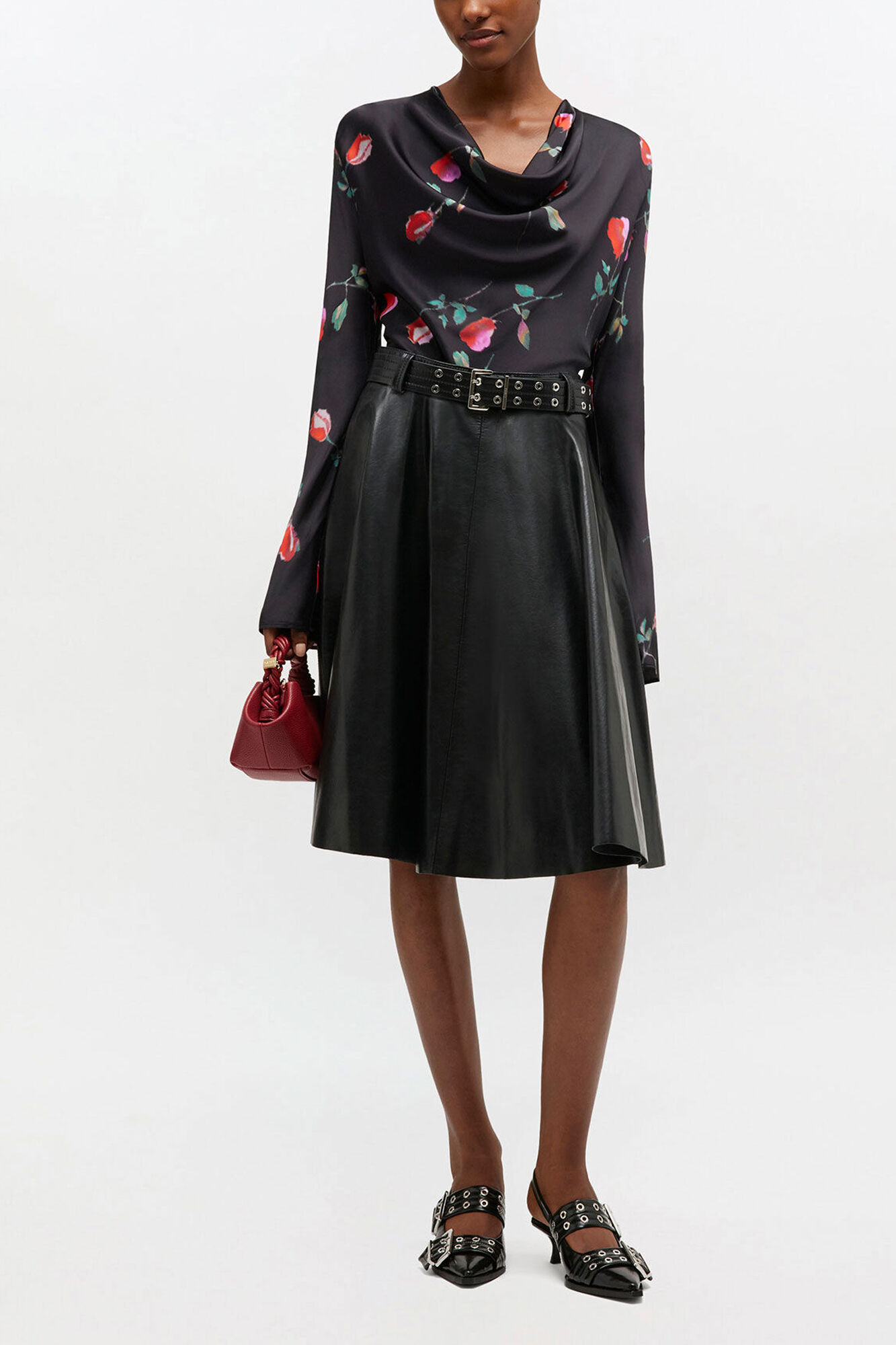 Bedruckte Satinbluse, Viscose, in colour Black - 2 - GANNI