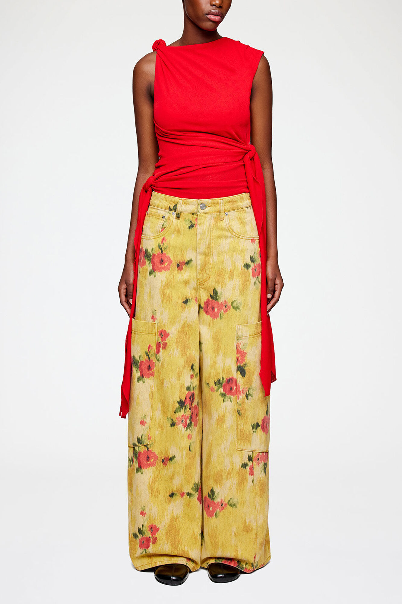 Baggy Cargo Jeans in Printed Denim, Organic Cotton, in colour Vibrant Yellow - 1 - GANNI