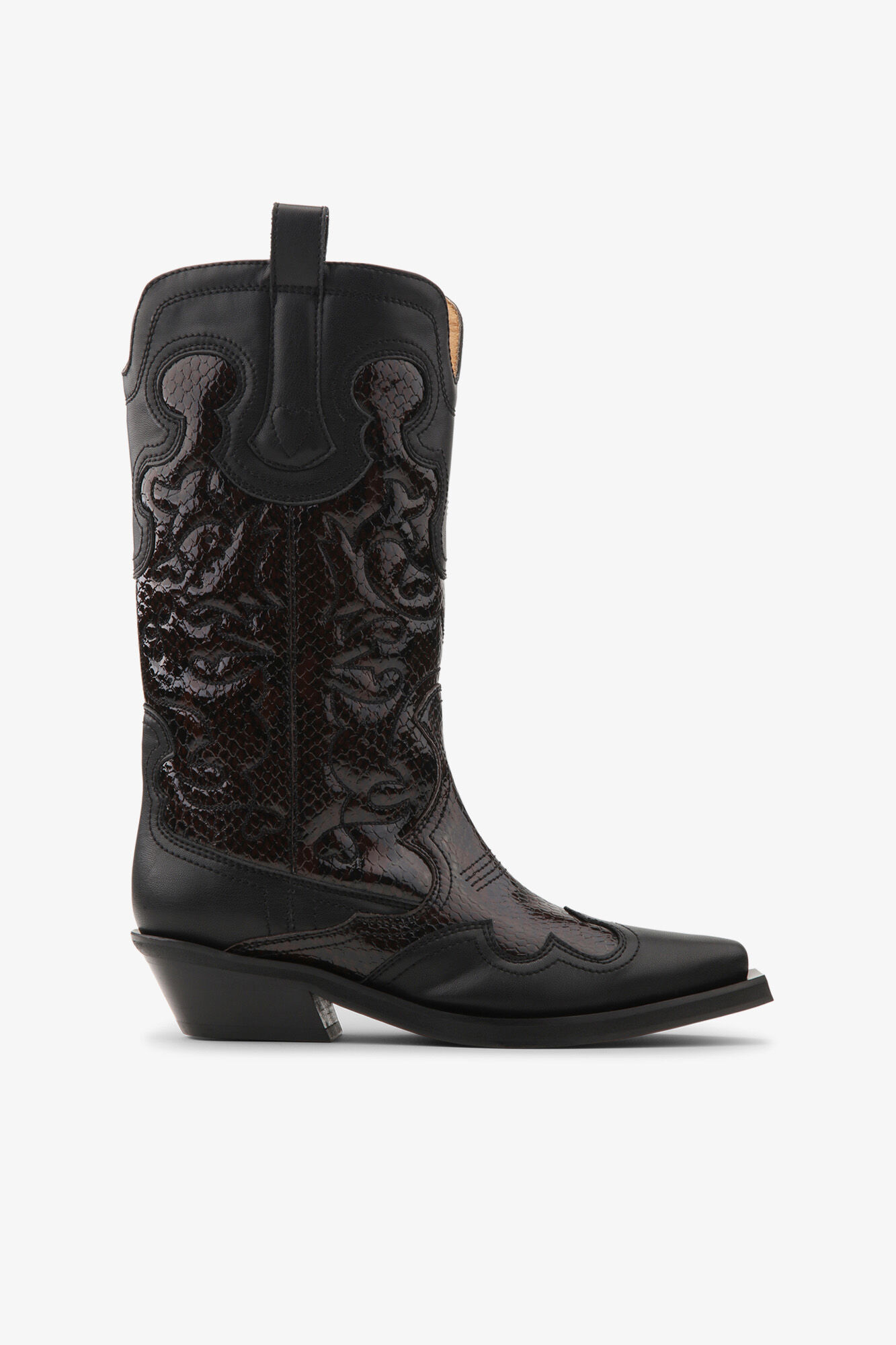 Westernstiefel mit mittlerer Schaftl&auml;nge und Stickerei in Dunkelrot, Recycled Leather, in colour Black/Dark Burgundy - 1 - GANNI