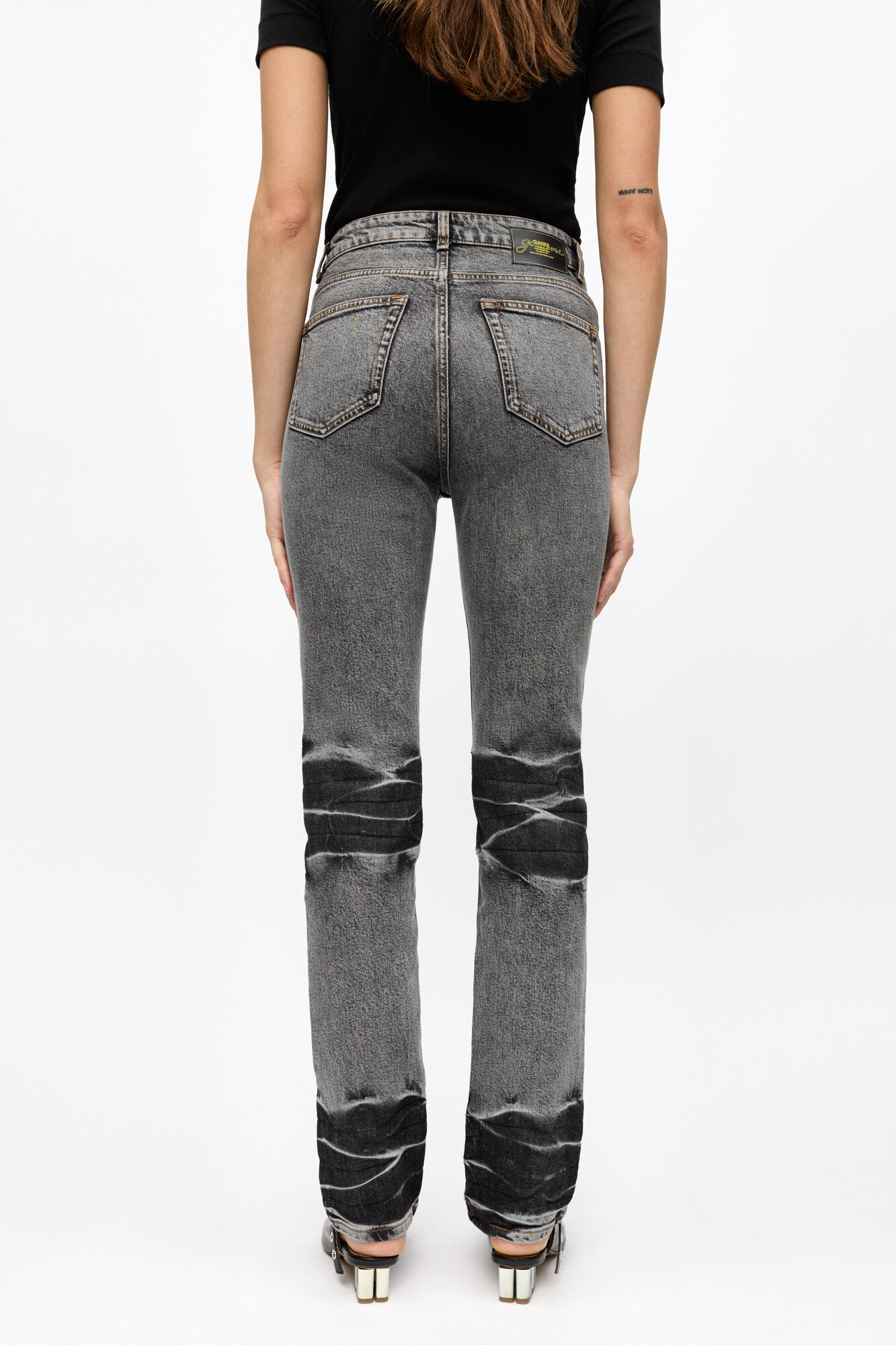 Carri Jeans in Black Washed Denim, Organic Cotton, in colour Black Washed - 3 - GANNI