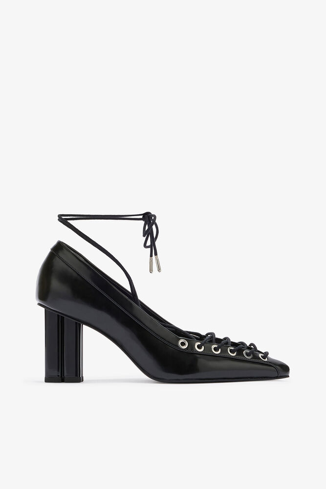 Lace Up Butterfly High Pump in Black, Black